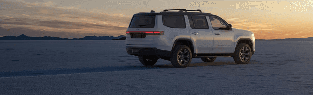 Jeep Grand Wagoneer Luxury SUV with Advanced Tech in Kansas City, KS